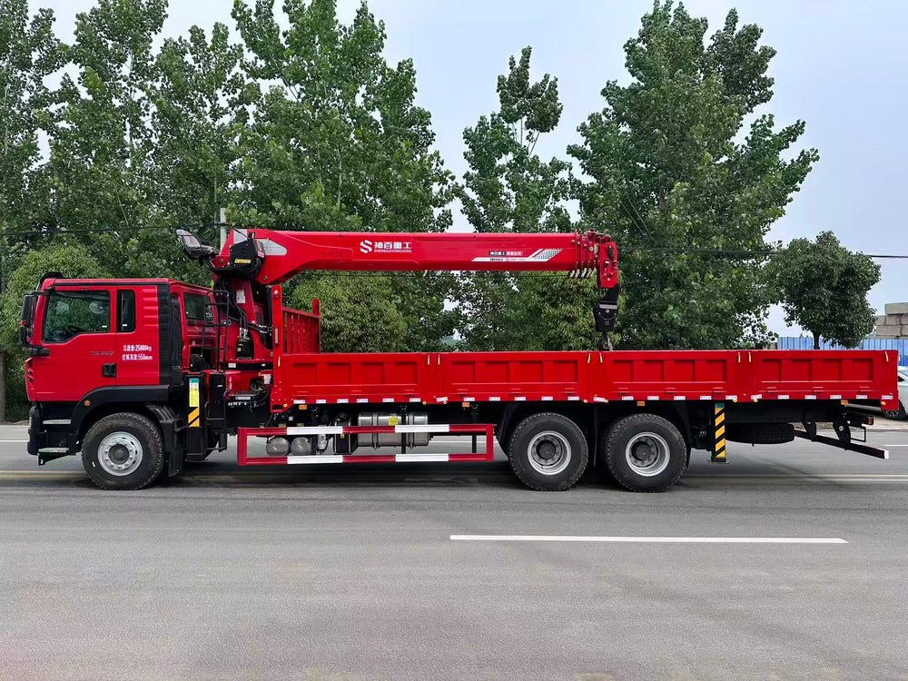 HOWO 14T 6section Telescopic Boom Crane
