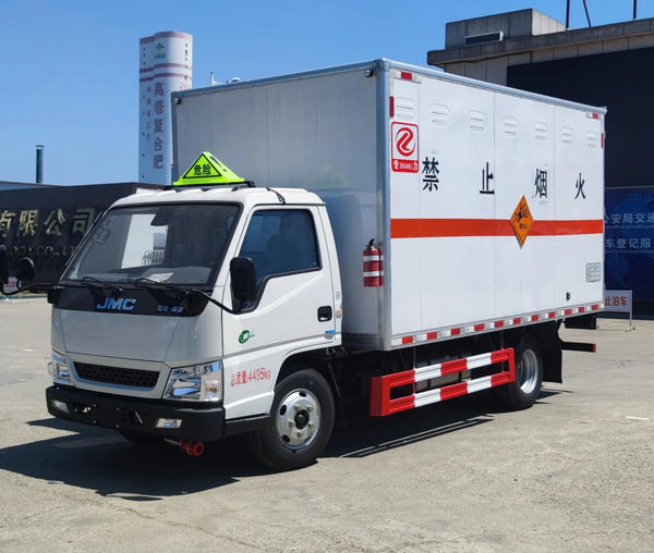 JMC Shunda blasting equipment transport vehicle