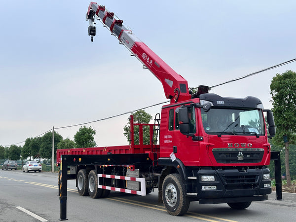 HOWO 6×4 CX14T Telescopic Boom Crane