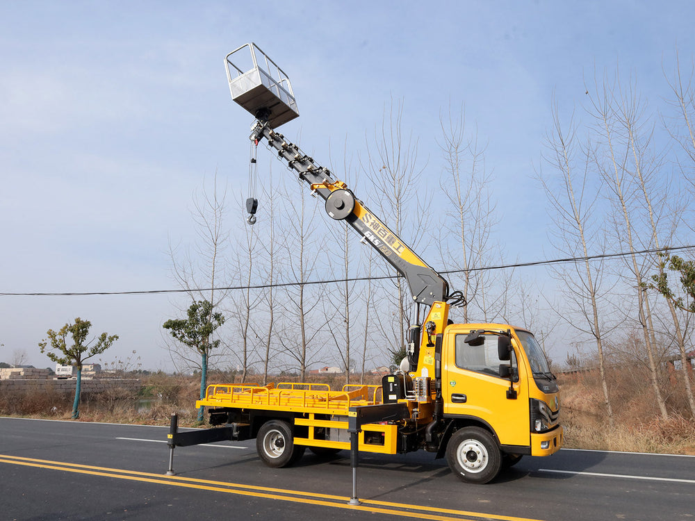 ISUZU 20m 3-in-1 Aerial Work