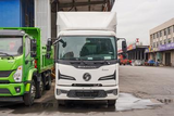 SHACMAN Heavy Truck Delong L6000 220 HP 4x2 8.7-meter Box Cargo Truck