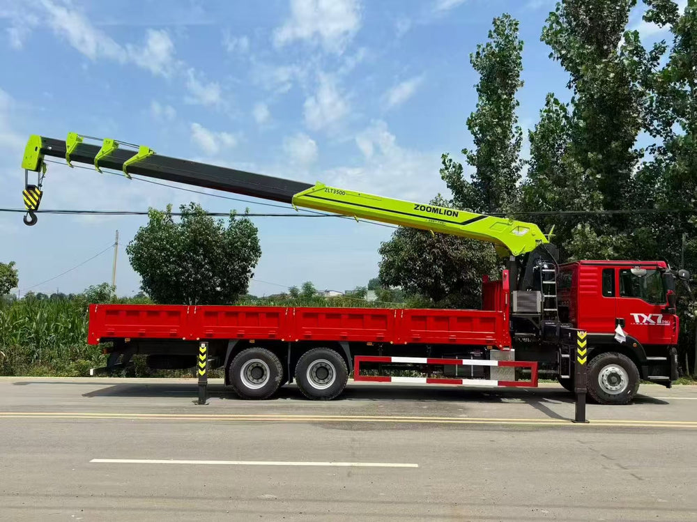 HOWO TX, 350 HP MAN Engine, New Zoomlion 14‑ton 5‑section boom