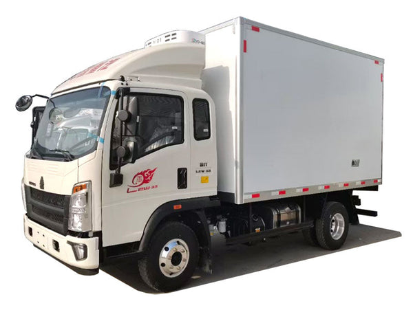 HOWO 4X2 Refrigerator Truck van length 4m