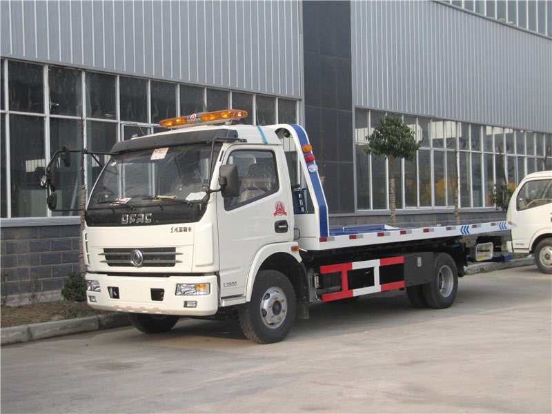 Dongfeng flatbed Truck 4X2