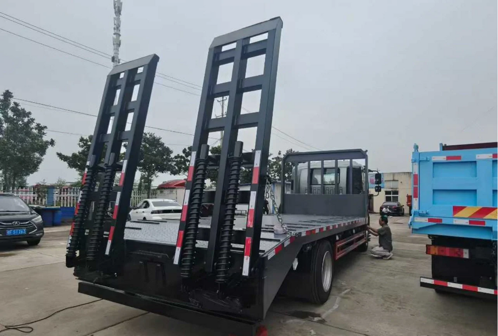 FPTON  Flatbed Transport Vehicle (6.5-7m deck)
