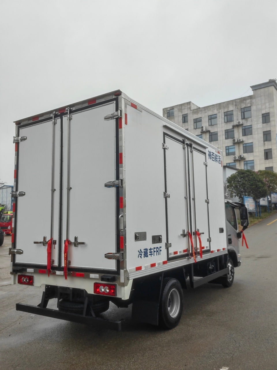 FOTON 4.2m 120HP Refrigerated Truck